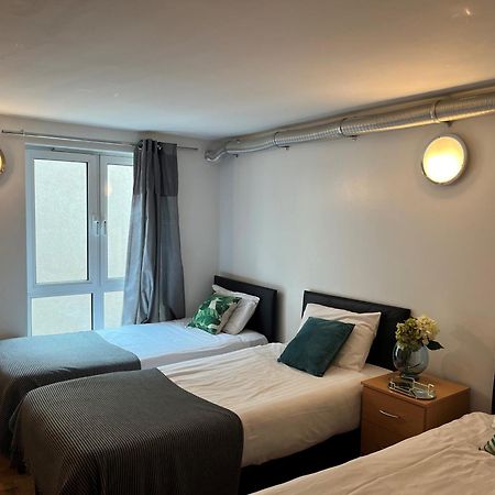 Access Apartments City Лондон Экстерьер фото